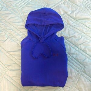 Comfy men’s UA Sweatshirt